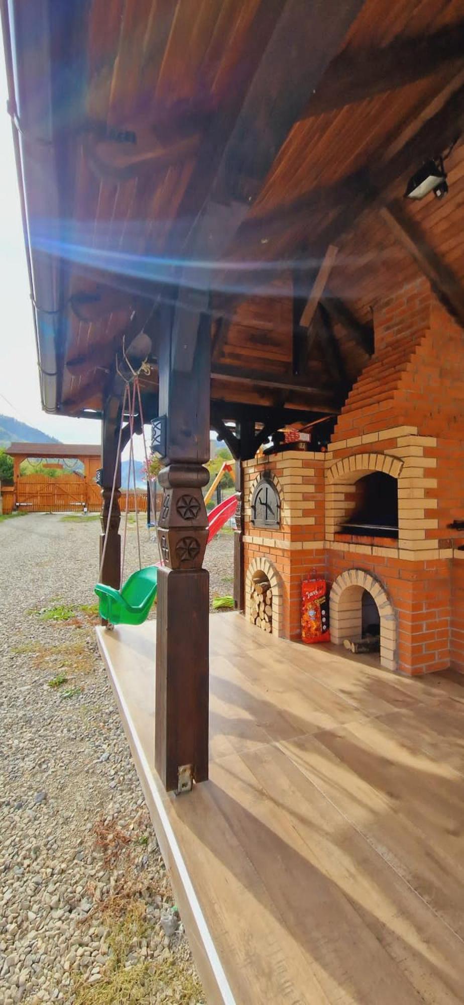Pensiunea Suci Botiza Esterno foto